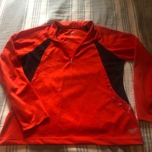Athletic Long sleeve quarter zip.